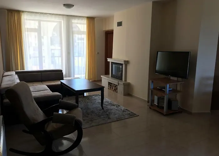 люси Апартамент