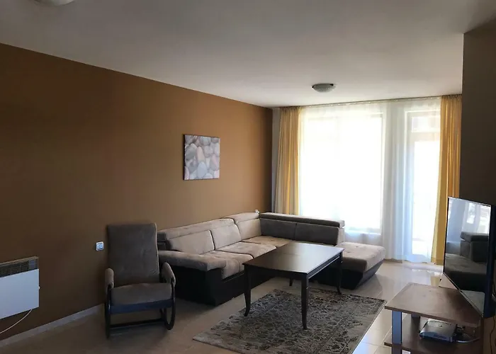 люси Апартамент Пампорово