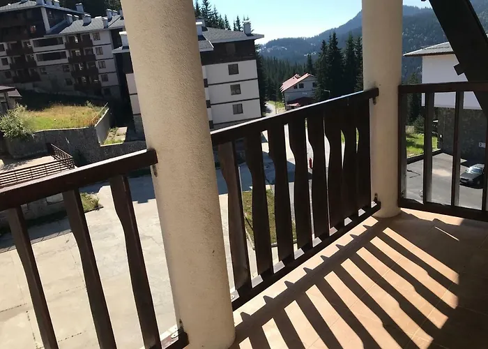 люси Апартамент *